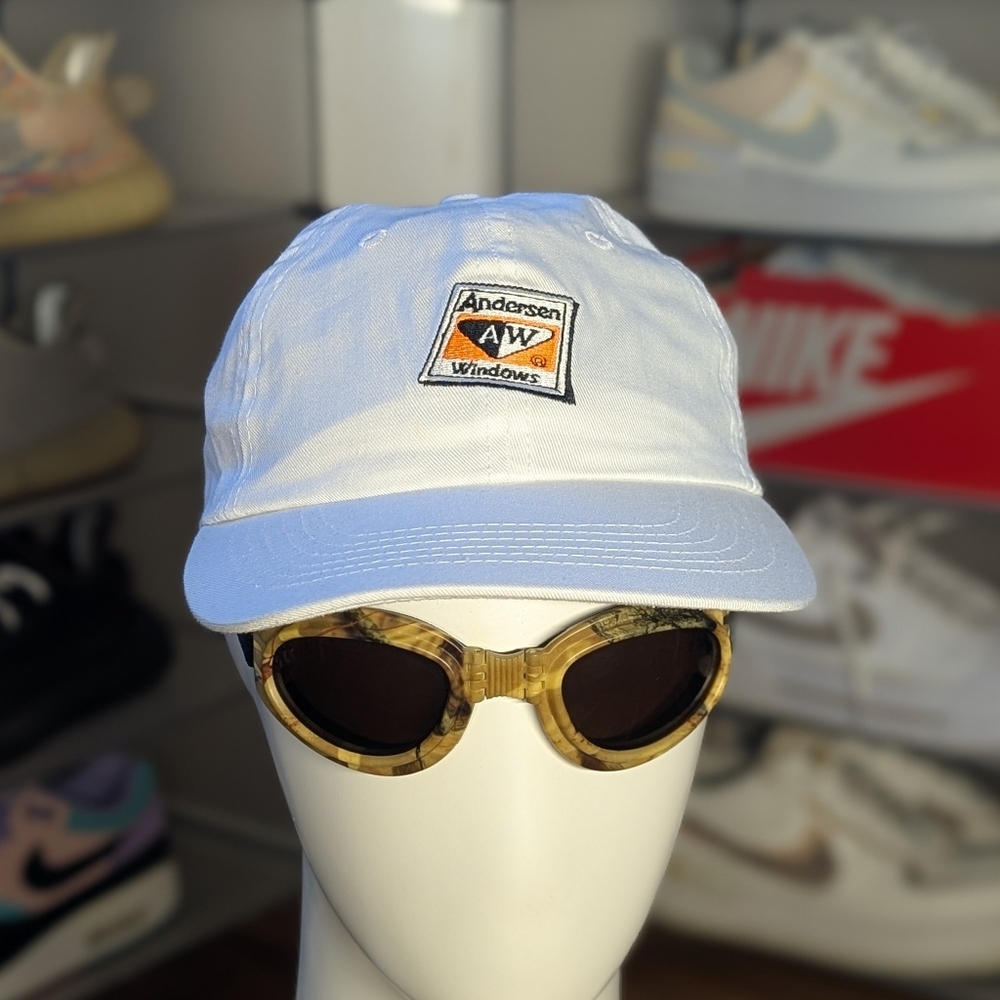 Anderson Windows Vintage White Hat (OS)